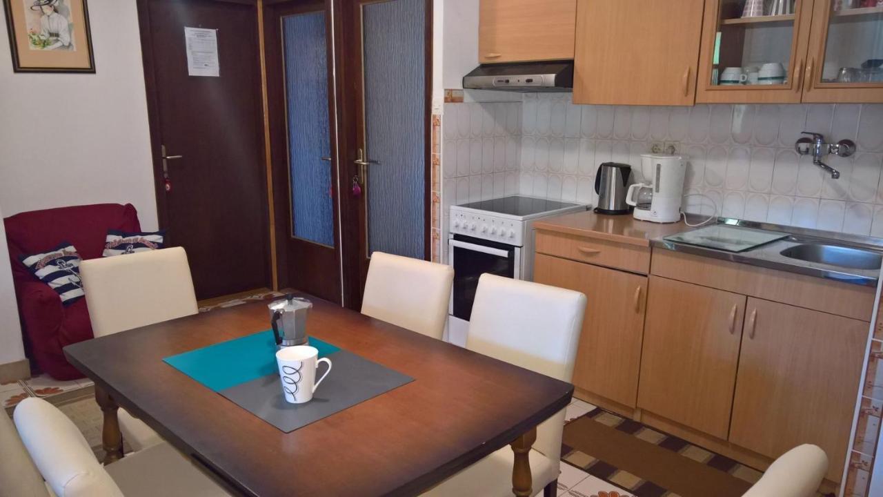 Apartments Trupec Малинська Екстер'єр фото