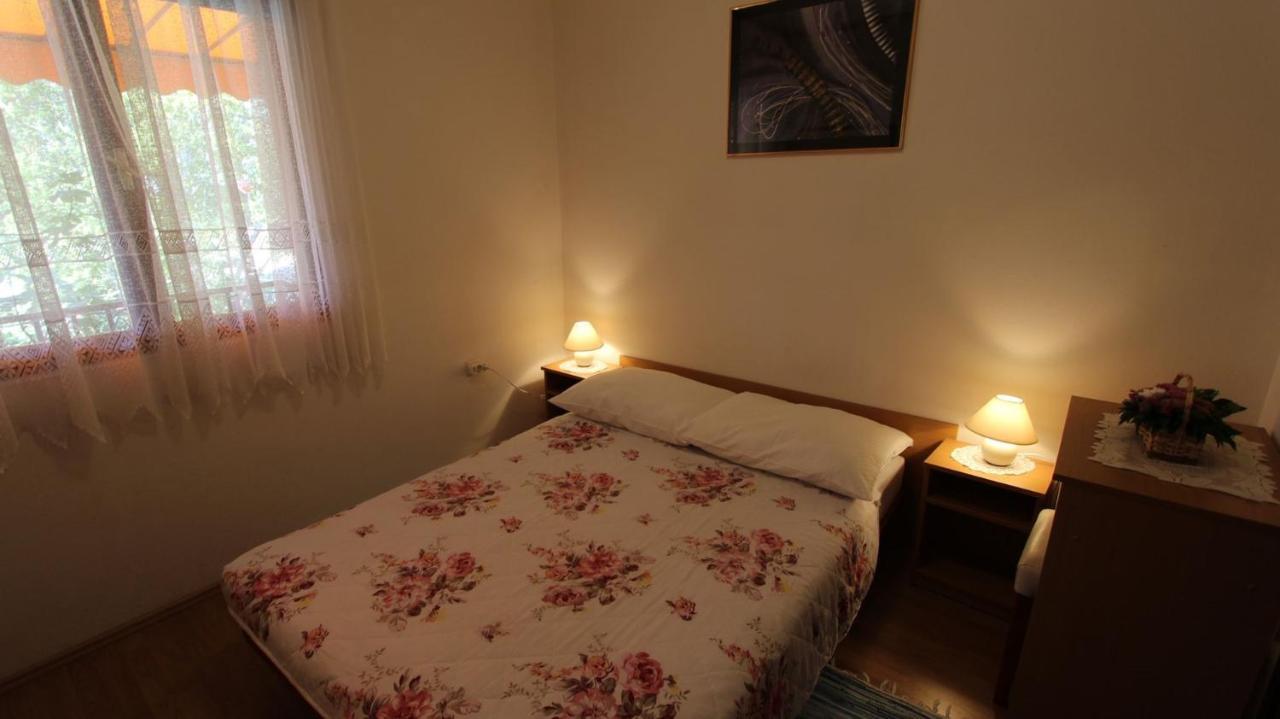 Apartments Trupec Малинська Екстер'єр фото