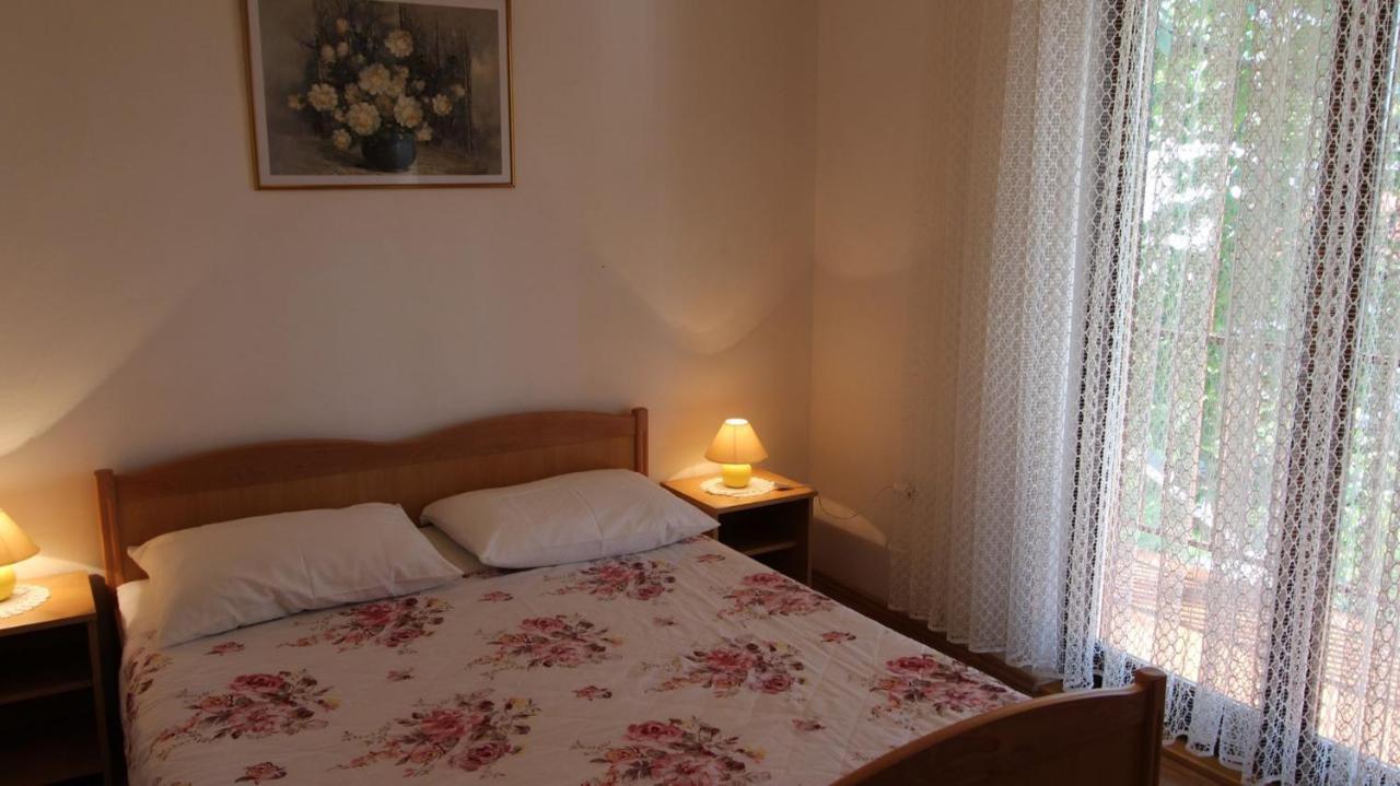 Apartments Trupec Малинська Екстер'єр фото